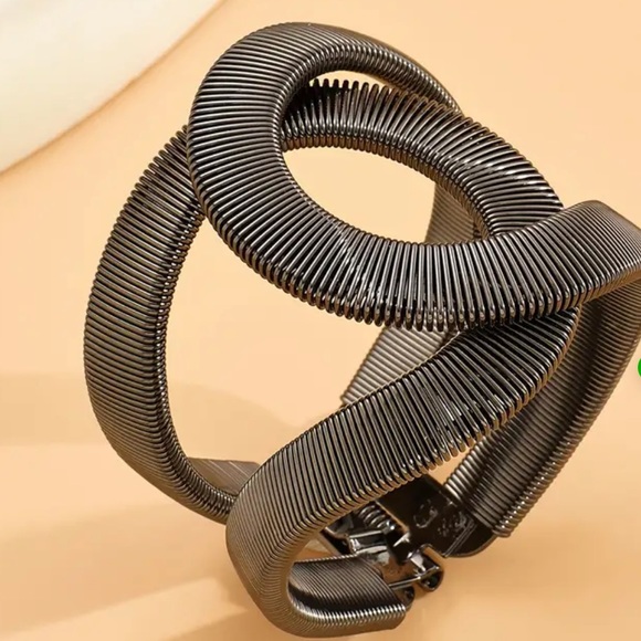 Double C CC Brand new CUFF BANGLE BRACELET - Picture 5 of 5